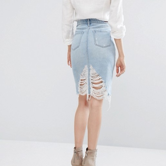 Blank NYC Big Reveal Denim Pencil Skirt Light Wash - Picture 1 of 5